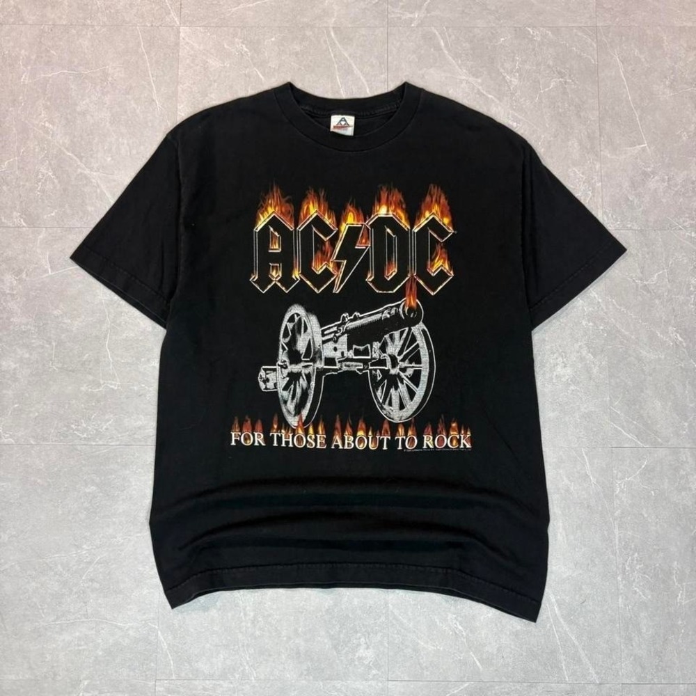 Black AC/DC For Those About To Rock 2004 tour tee #rockmusic